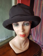 Lillie & Cohoe Stormy Rain Hat, BLACK